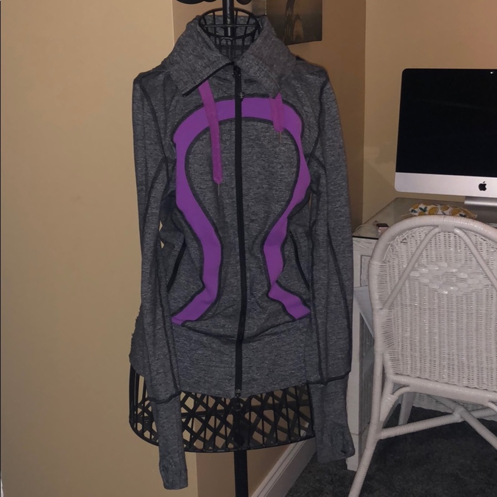 Size 6 lululemon jacket!